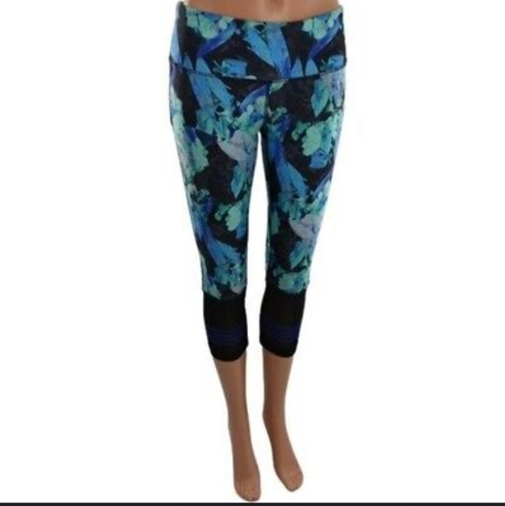 Mondetta blue  tropical floral mesh capri/crop leggings, sz M